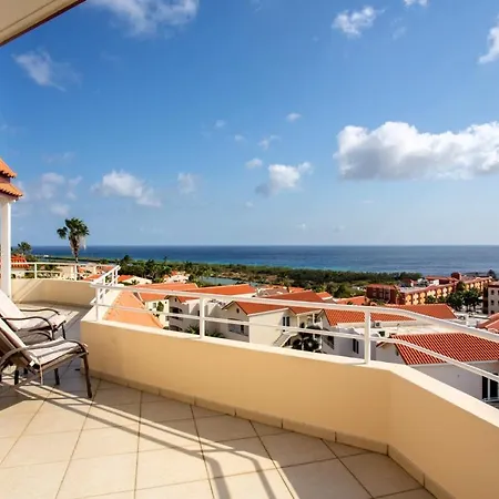 Luxe Penthouse Royal Palm Apartment